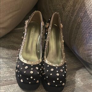 Chic Black and Gold Platform Shoes with Metallic Trim